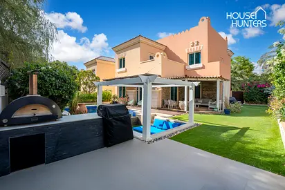 Park Backing Corner Plot | Pool and Gazebo | VOT