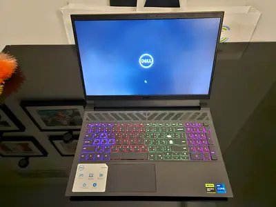 Dell G15 5530  15 6 FHD 120Hz , i7-13650HX, 16GB RAM, 1.5 tb SSD, GeForce RTX 4060 8GB
