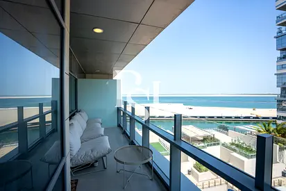 Ready To Move In | Prime Location| Spacious Layout