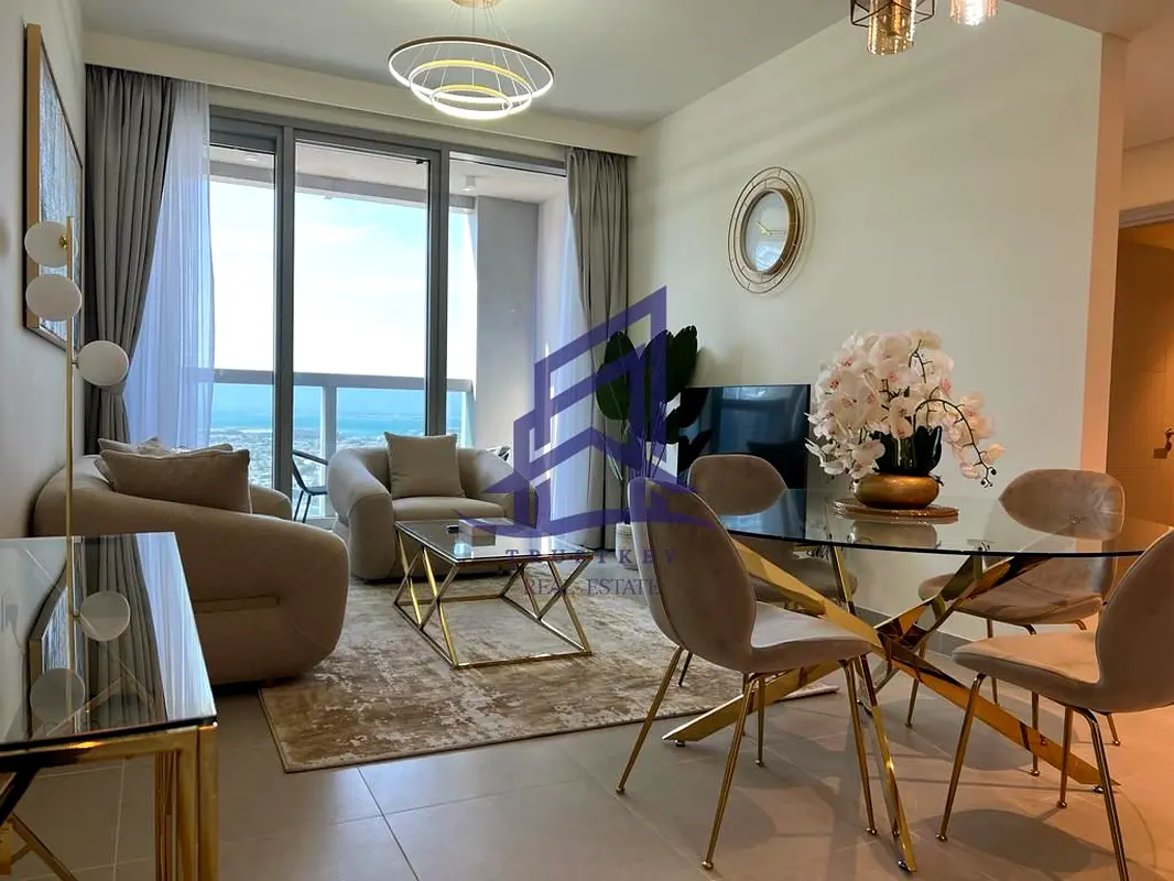Skyline Living | Prime Downtown | Furnished | High Floor