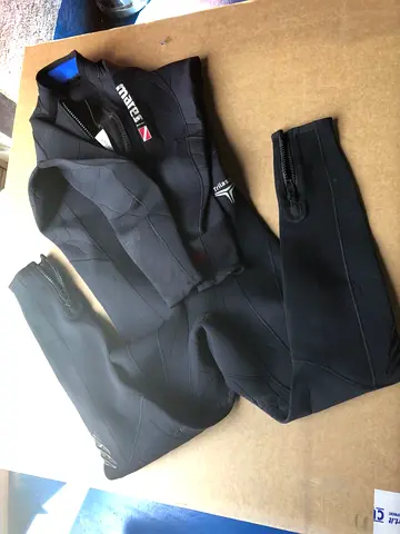 Full Neoprene Wetsuit - Mens/Unisex, Good Condition