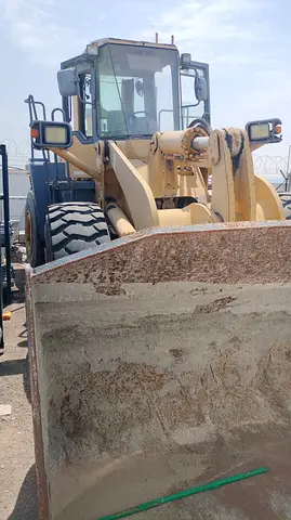 KOMATSU WHEEL LOADER WA420 2004