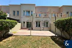Well maintained | Vacant | Quiet location