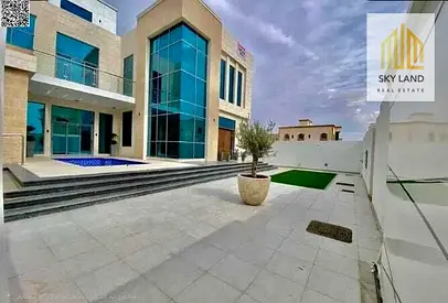 Direct from the owner, including registration fees, water and electricity, turnkey delivery.