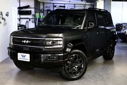 BRAND NEW ZERO KMS ULTRA BLACK EDITION TOP SPEC