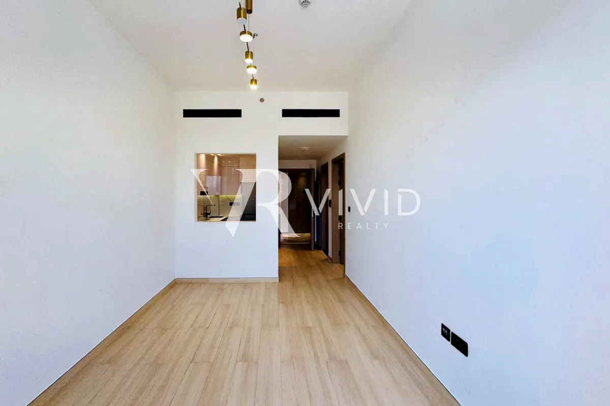 Vacant By 25th Oct | High Floor | Corner Unit