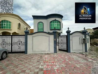 Spacious "corner" villa for rent with ample space and complete privacy, suitable for staff accommodation.