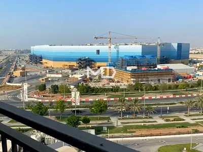 High Floor| Sea World View| Modern 1BR| Vacant