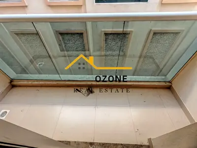1 Bhk Presious with Balcony parking space..