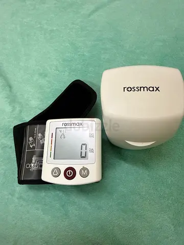 Rossmax Upper Arm Blood Pressure Monitor - Lightly Used, Excellent Condition