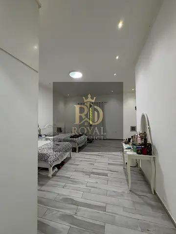 فرصة استثنائية | فيلا فاخرة في القادسية – ضاحية الحيرة | موقع مميز | تملك حر للمواطنين فقط