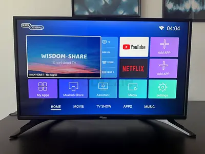 32-inch Smart LED TV - Good Working Condition. Netflix/ YouTube