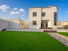 5BR VILLA | MAJLIS | HALL | GARDEN | PARKING
