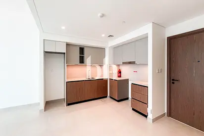 Unfurnished | Vacant | Open View