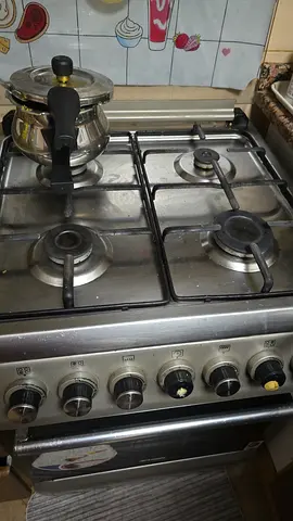 Cooking range
