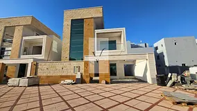 Modern luxury villa for rent in Al Yasmeen Ajman with 5 bedrooms, spacious layout, elegant design, p