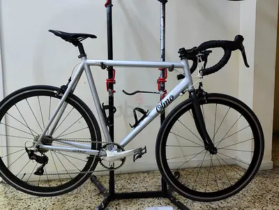 Olmo Road Bike Size 60