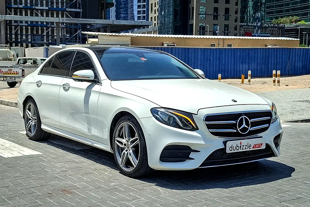Mercedes-Benz E-Class 2019 — photo 1 of 16
