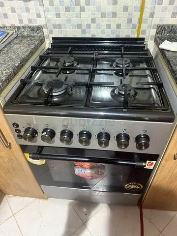 Aftron cooking range 4 burner with oven
