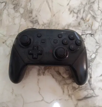 Nintendo Switch Pro Controller | Excellent Condition