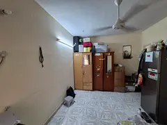 Family Room Available in Sheikh Hamdan Colony, Karama — AED 3100 (Including DEWA, WiFi, and Cleani