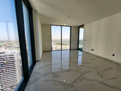 High Floor II Panoramic Views II Spacious
