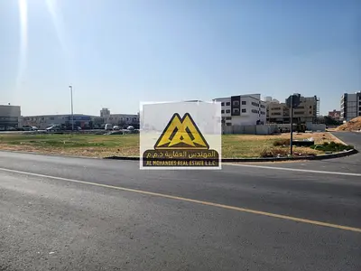 أرض سكني تجاري للبيع في الجرف الصناعية 2 عجمان مساحة 10,000 قدم تصريح أرضي + 2 بسعر 4 مليون