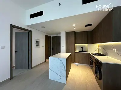 Pool View | Furnished | Modern | Vacant