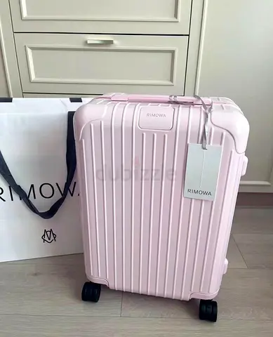 Rimowa Essential cabin suitcase