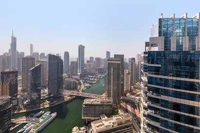 Bay Central - 2bd fully furnished, central Marina location, upgraded