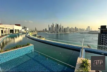 12 cheques | High Floor | Sea View