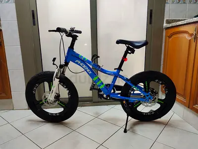 Excellent Condition City Bike + Free Lights  Bottle Holder