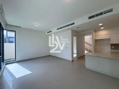 Spacious Family-Ready Townhouse | Park Views