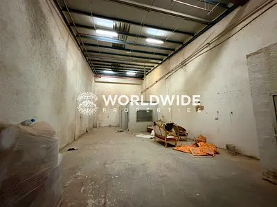 مستودع جديد كليًا ||| المساحة الإجمالية ٢٠٠٠ قدم مربع (مع طابق ميزانين) ||| ٢٠ كيلوواط ||| الإيجار ٩٥٠٠٠ درهم إماراتي