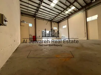 للايجار مستودع 2415 قدم كهرباء 25 كيلو وات للتخزين او التصنيع