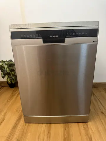 Siemens iQ300 Dishwasher for sale