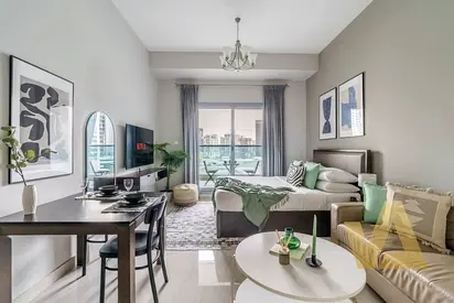 استوديو مفروش | إيليت بيزنس باي | إطلالات على القناة ووسط المدينة