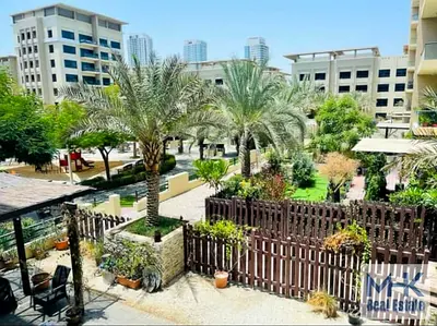 Large 3 bed in Al Ghaf 2 , Greens