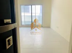 990 sq f 1 Room Hall | Pantry | Wash Room ofiice | Close to Damascus st