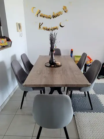 Wooden Dining Table with 6 Grey Upholstered Chairs - Good Condition