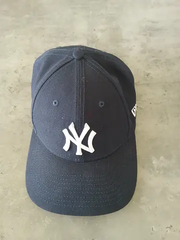 Navy New York Yankees Baseball Cap - Good Condition