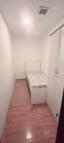 AED 1200 SINGEL BED PARTION IN AL MANKHOOL