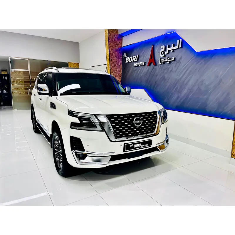 Nissan Patrol 2023 — photo 1 of 11