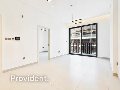 Great Amenities | Prime Location | 1BR+Study