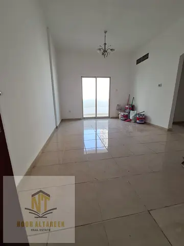 شقة للإيجار السنوي في القاسمية – المحطة | إعلان رقم 38 إذا كنت تبحث عن سكن مميز يجمع بين الراحة وقرب الخدمات، نقدم لك هذه الشقة الرائعة في قلب القاسمي