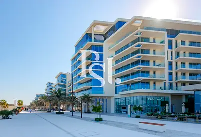 Ready To Move | Amazing Sea View | Big Layout