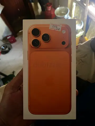 I phone 17 pro max only box open everything 10/10 non active mobile Japan model 256 GB