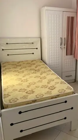 Partition available for ladies only