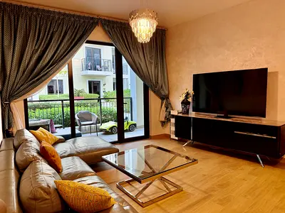 2BR+STORE | GARDEN LEVEL | FULLY FURNISHED