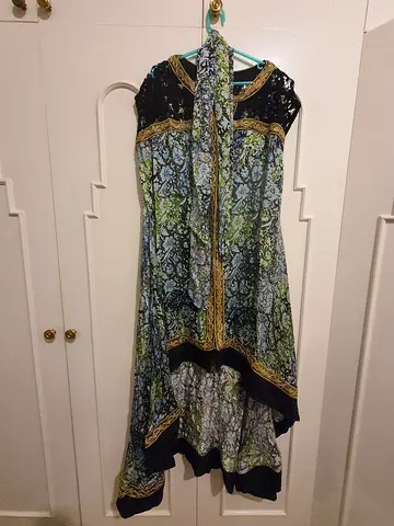 Lightweight patterned long kaftan / abaya - green  blue with gold trim, Size 40